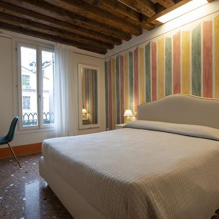 Rialto Sant'Aponal Prestige By Wonderful Italy Apartment Венеция Екстериор снимка