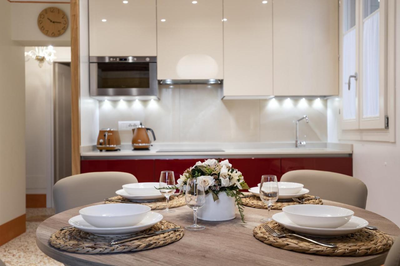 Rialto Sant'Aponal Prestige By Wonderful Italy Apartment Венеция Екстериор снимка